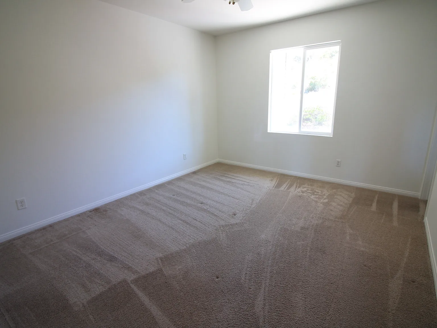 2 bed, 1274 sqft, $3,495 — Photo 4