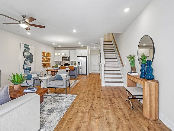 7th image of this home