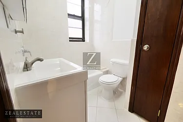 Rented by ZealEstate Group Inc