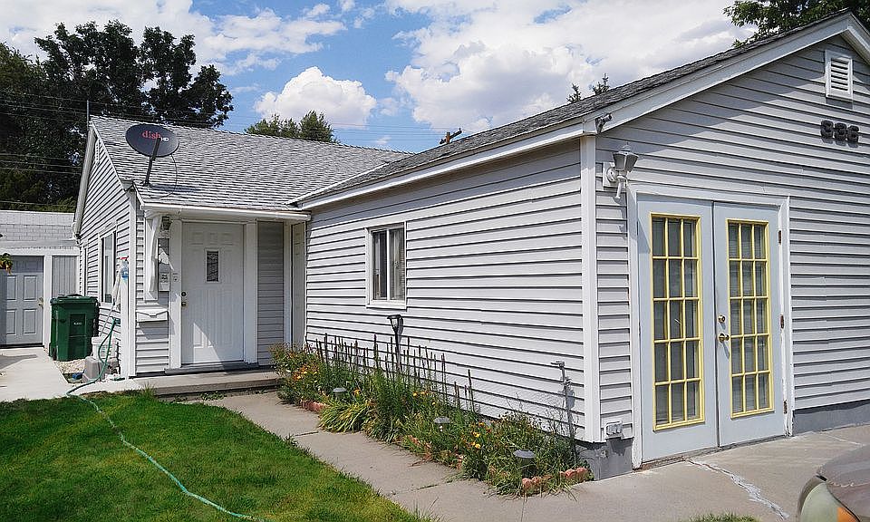 1st image of 336 Greenbrae Dr