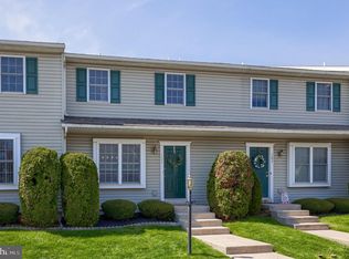 105 Canberra Ct, Sinking Spring, PA 19608