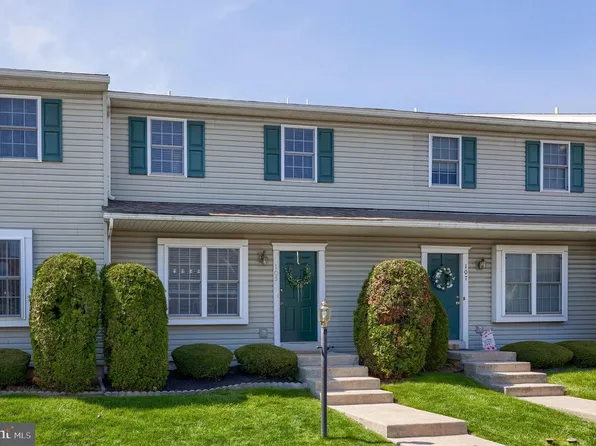 105 Canberra Ct, Sinking Spring, PA 19608