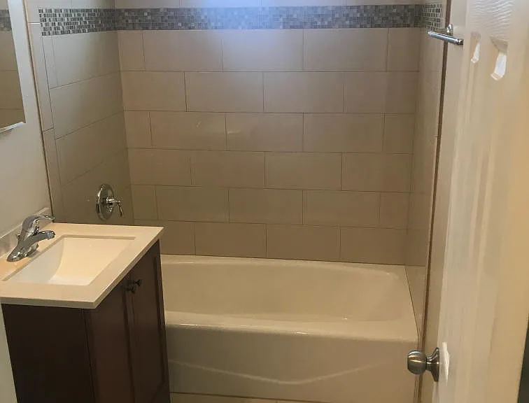 796 Colorado Ave #B — Photo 7