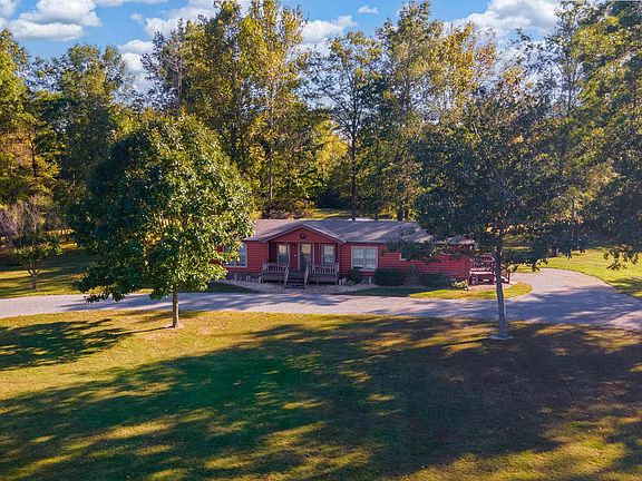 2nd image of 18371 Perry Rd