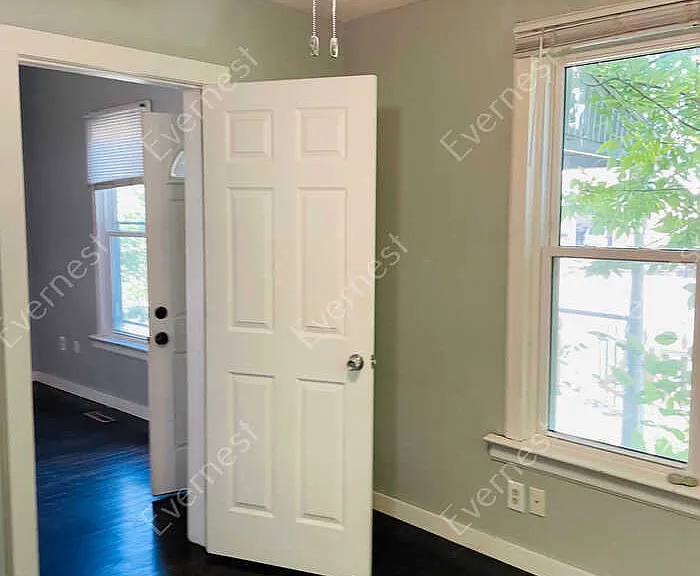 111 Riverside Ave — Photo 13
