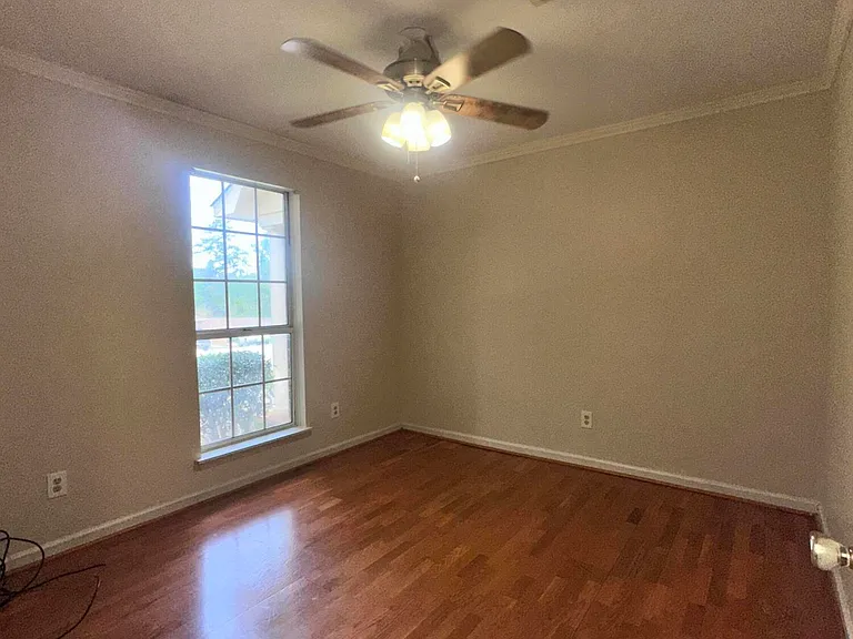 4497 Amanda Ln — Photo 33