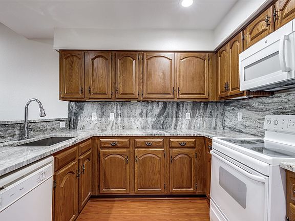 4th image of 5100 Verde Valley Ln APT 179-116