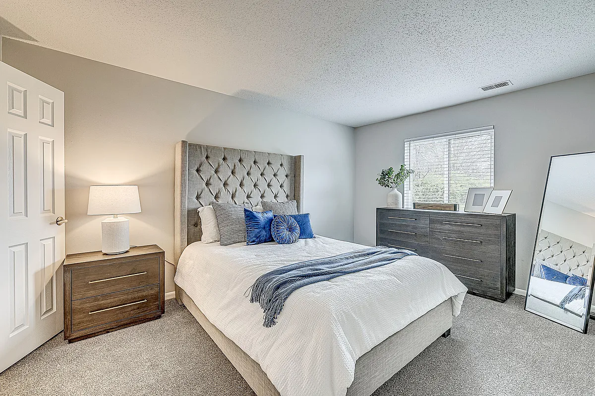 Building Photo - Ninth Avenue Apartments