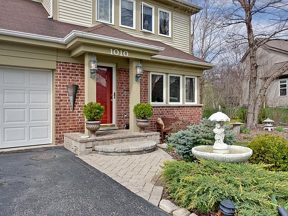 2nd image of 1010 White Pine Dr