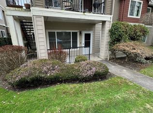 2185 Hammond Ave UNIT A-12, Dupont, WA 98327