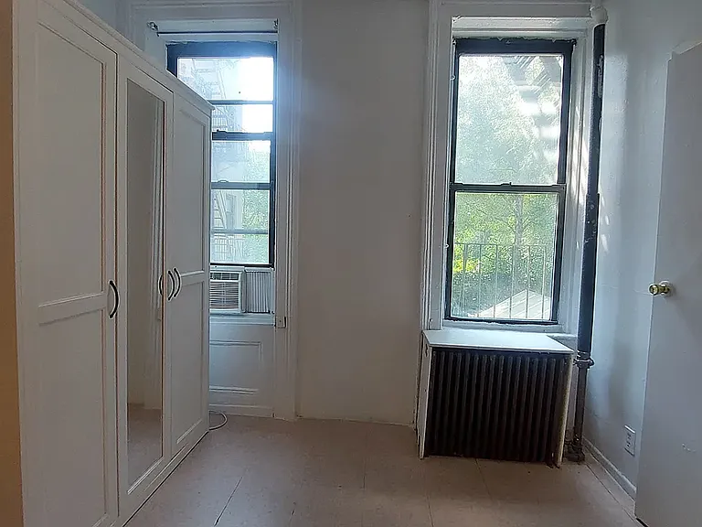 39 1st Ave #1 — Photo 4