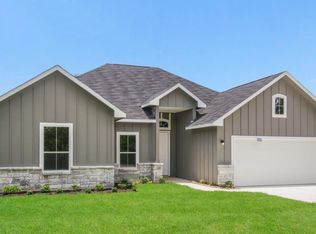 26135 Elk Ct, Hempstead, TX 77445