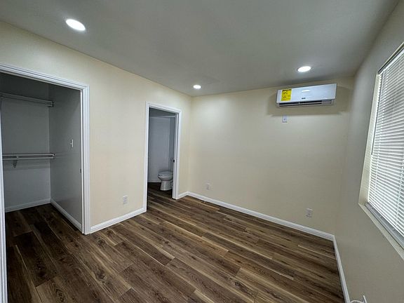 3rd image of 1717.5 W 64th St
