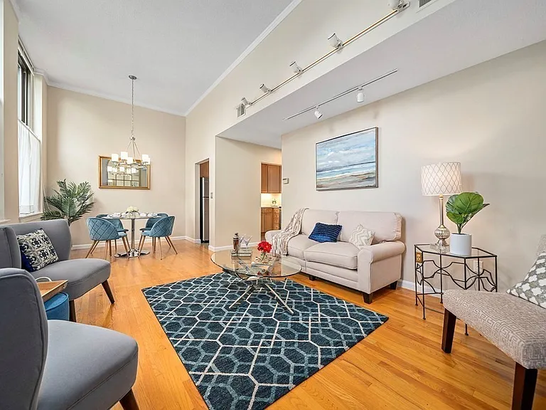 94 Newbury Ave #200 — Photo 2