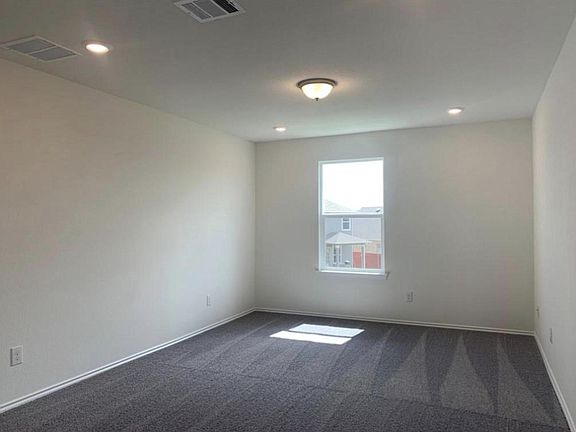 4th image of 14213 Silver Lace Ln