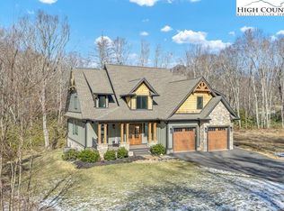 118 Linville River Dr, Linville, NC 28646