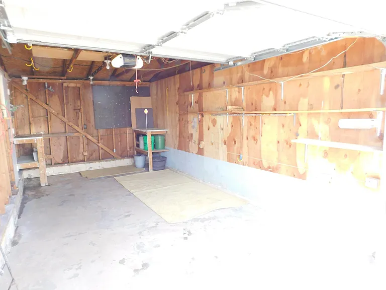 825 Woodgate Dr — Photo 22