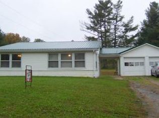 930 Tommy Been Rd, Oak Hill, OH 45656