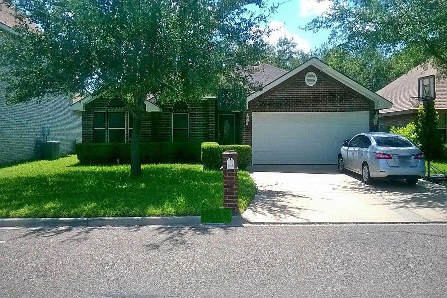 1st image of 3606 N 32nd Ln