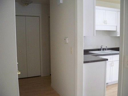 4th image of 2800 Thielman St Unit 11A