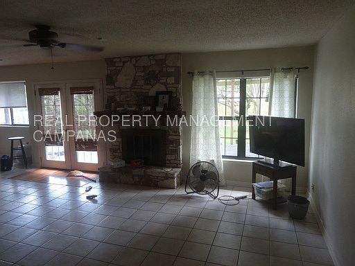 2nd image of 1055 Fillmore Dr