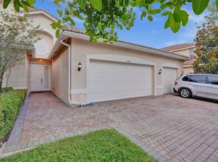 4668 SW 183rd Ave, Hollywood, FL 33029