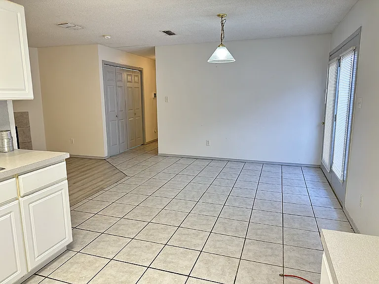 604 Kline Ave #B — Photo 8