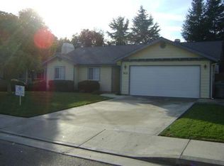 3631 S University St, Visalia, CA 93277