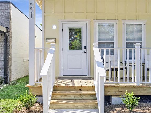 5th image of 551 Congress St