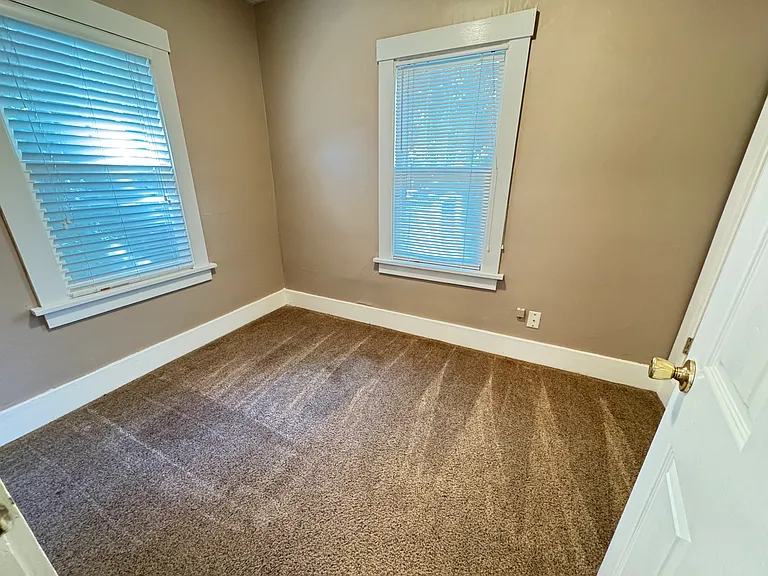 3840 W St #1 — Photo 12