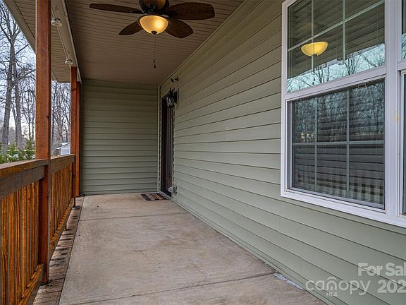 4th image of 3155 Ramseur St