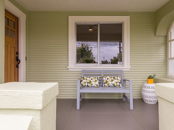 2nd image of 4458 Pampas Ave
