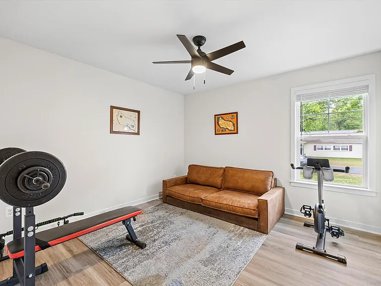 1274 Holly Vista Dr — Photo 17