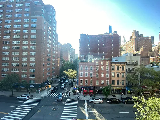 Rented by Oxford Property Group | media 48