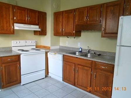 2nd image of 2321 Story Ave