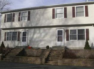 17 Sunset Blvd, Colchester, CT 06415