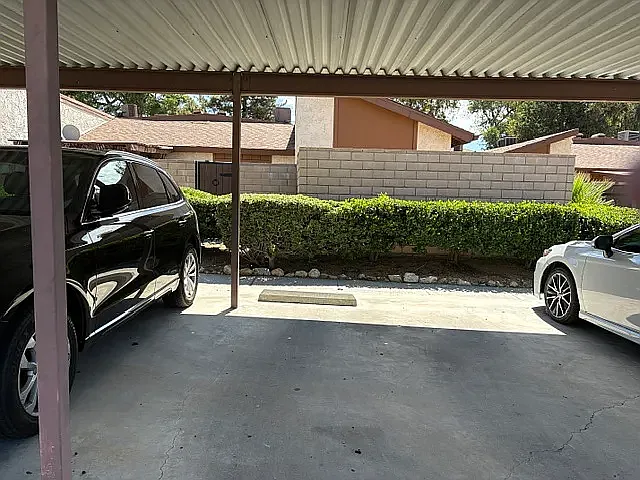 1328 Vista Serena Ave — Photo 8