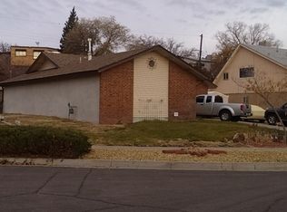 1005 Riverview Pl NW, Albuquerque, NM 87105