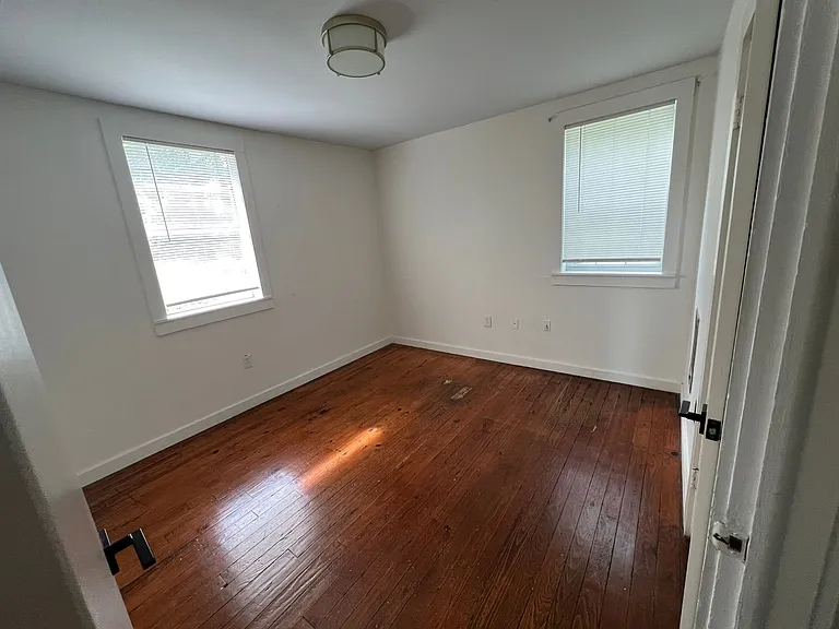 1114 Mimosa Dr — Photo 10