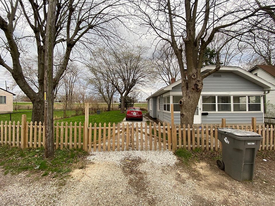 1st image of 1714 Linden St