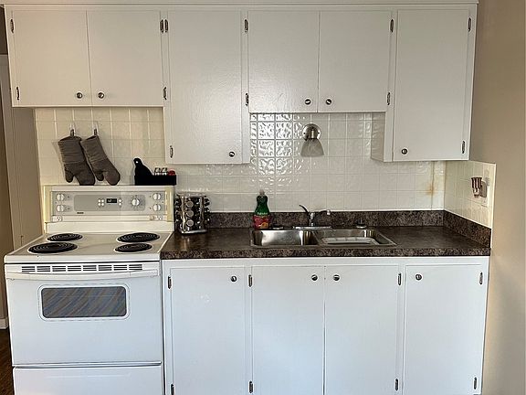 5th image of 246 5th Avenue NW