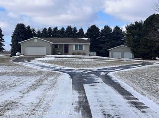 5600 S Dewitt Rd, Saint Johns, MI 48879