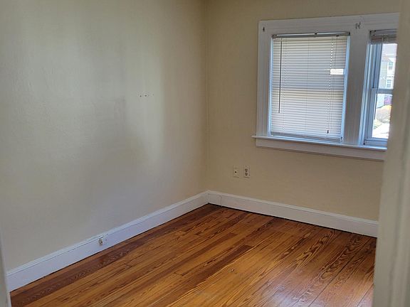 5th image of 14 Lewis St #3