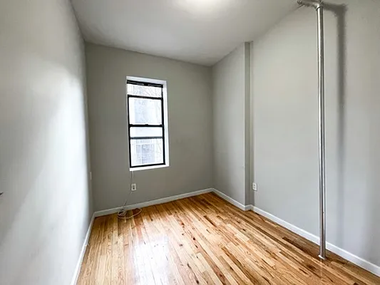Rented by Keller Williams NYC | media 18