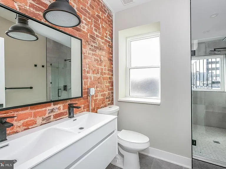 3118 W Montgomery Ave — Photo 12