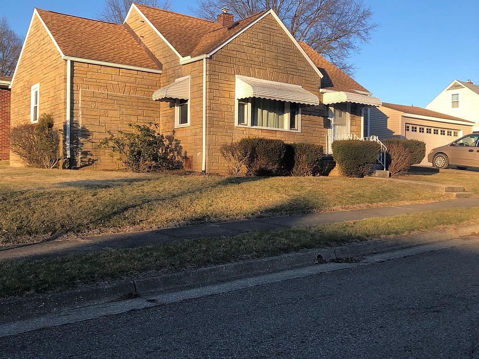 1st image of 271 E Linwood Ave