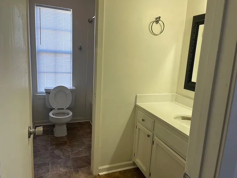5233 E Hunters Chapel Ct #C — Photo 6