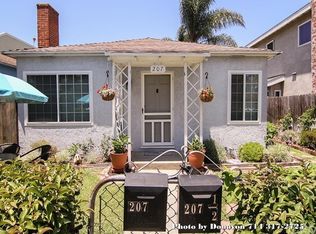 207 2nd St, Seal Beach, CA 90740