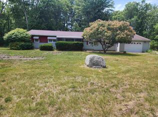 8366 Summerfield Rd, Petersburg, MI 49270