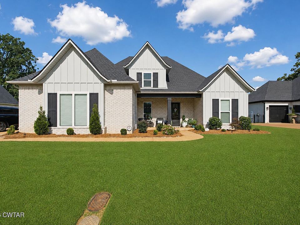1st image of 148 Lake Breeze Dr